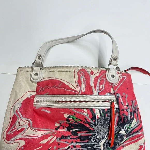 Coach Poppy Canvas Tote bag - Picture 5 of 5